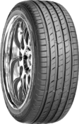 Detailný pohľad na behúň Roadstone N`FERA SU1 245/40 R19 98 Y XL