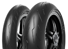 Detailný pohľad na behúň Pirelli Diablo Rosso IV 190/50ZR17 (73 W) Rear TL M/C