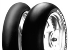 Detailný pohľad na behúň Pirelli Diablo Superbike 200/60 R17 Rear TL NHS SC2 Hard